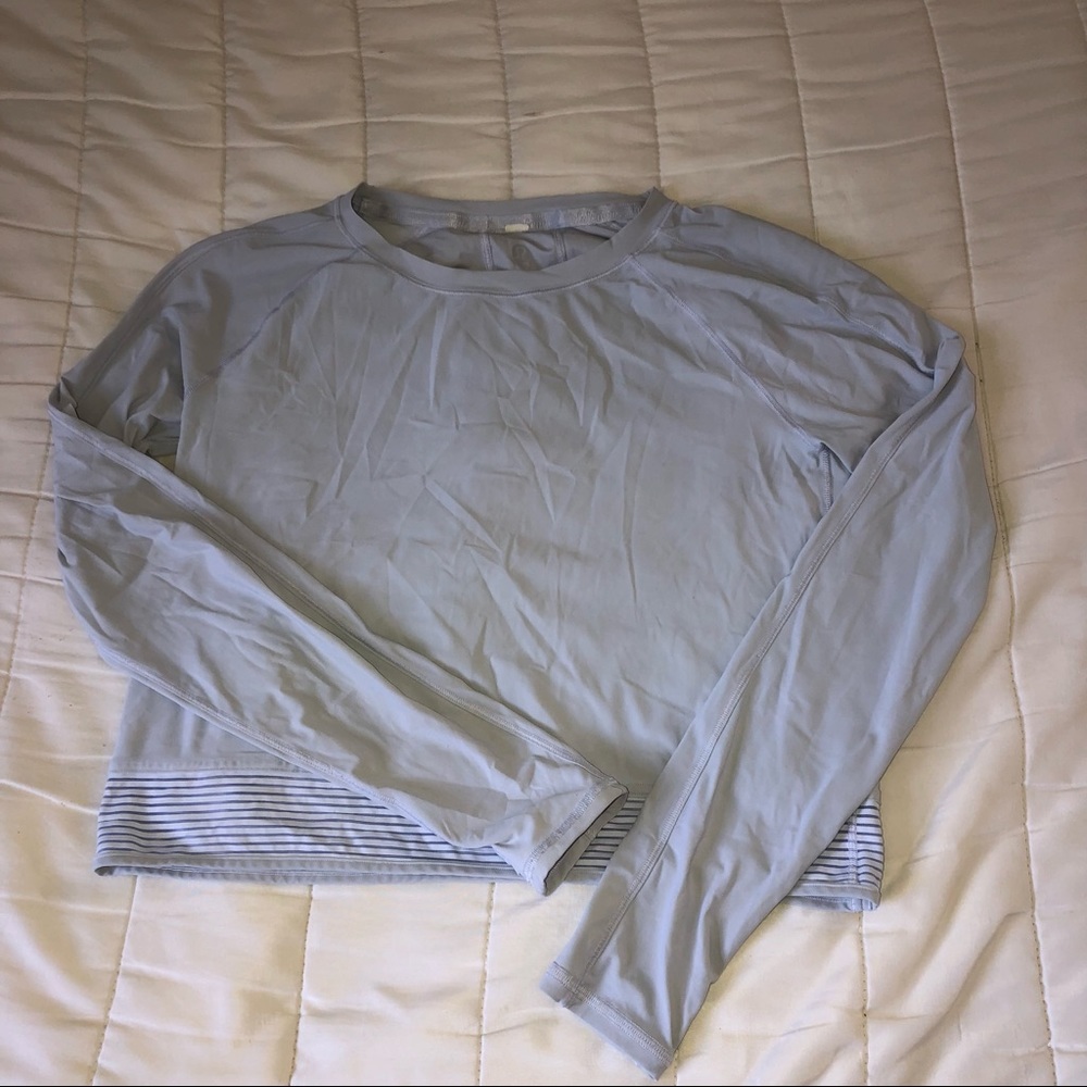 Lululemon long sleeved, cropped shirt